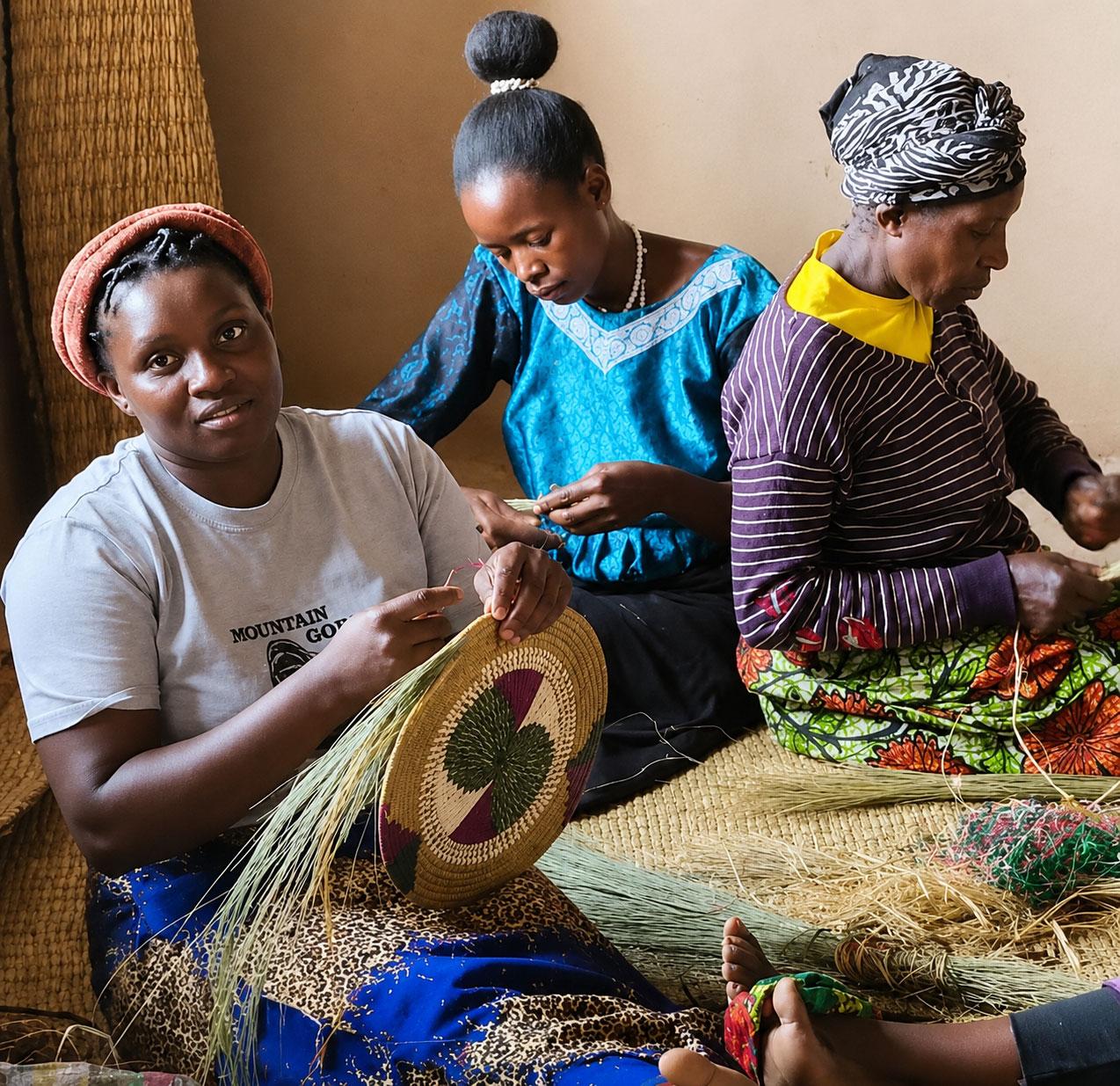 Empowering-Women-in-Bwindi